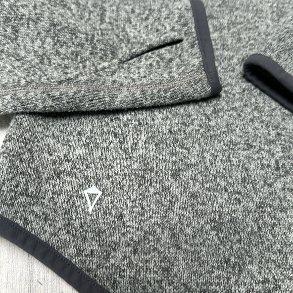 Ivivva (Lululemon) Jacket - Picture 4 of 4